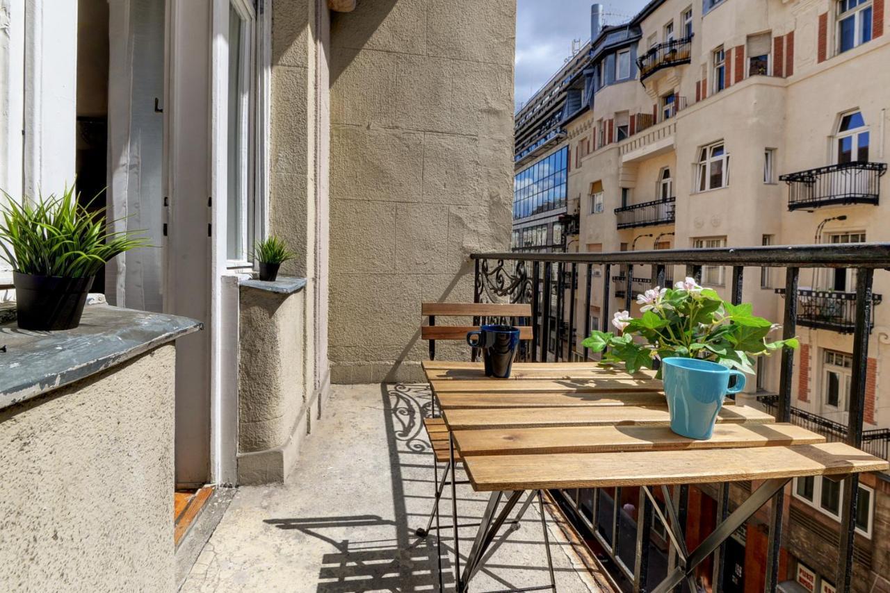 Akacfa 7 City Center Beautiful Apartment Budapest Bagian luar foto